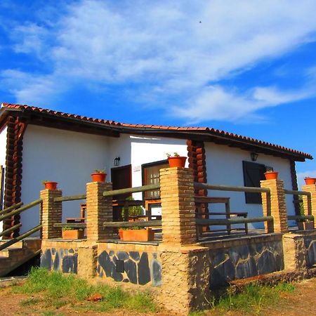 Complejo Rural Puerto Penas Aroche Exterior photo